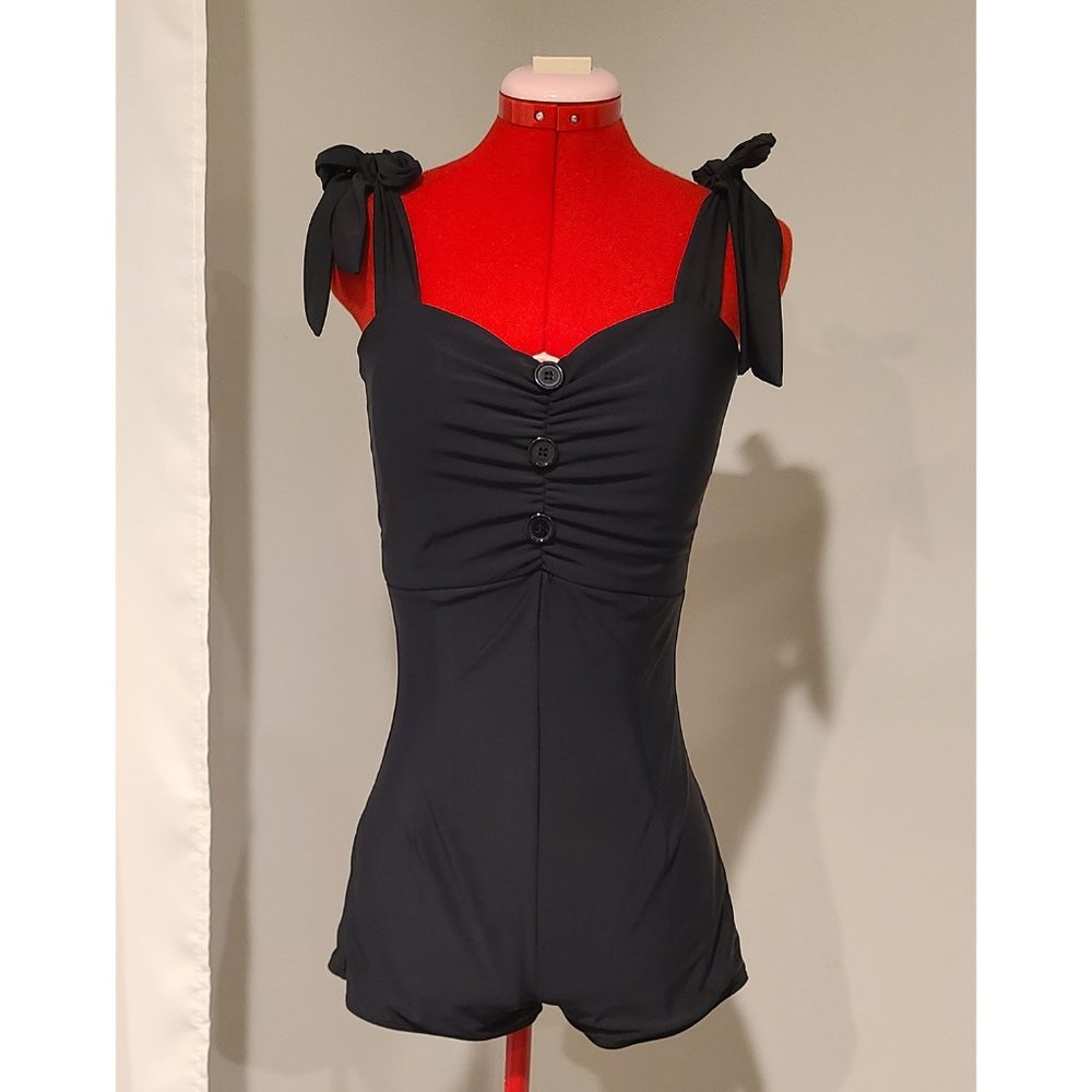 Pinky Pinups Size Large Retro Style Bathing suit